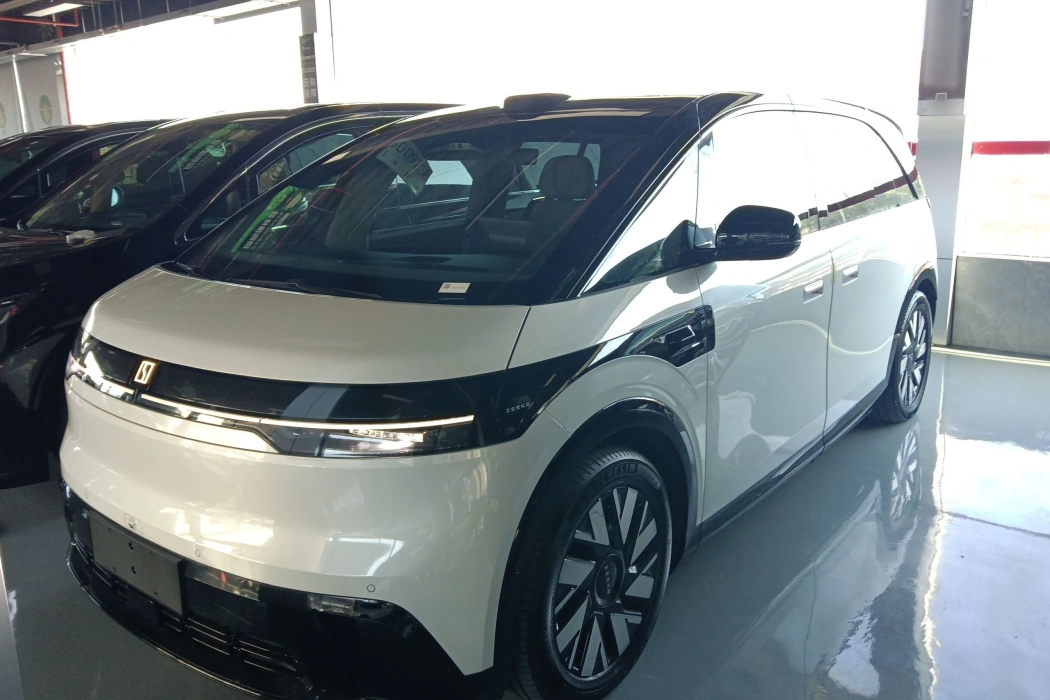 Extreme Krypton MIX 2025 Long Battery Life Smart Driving Version