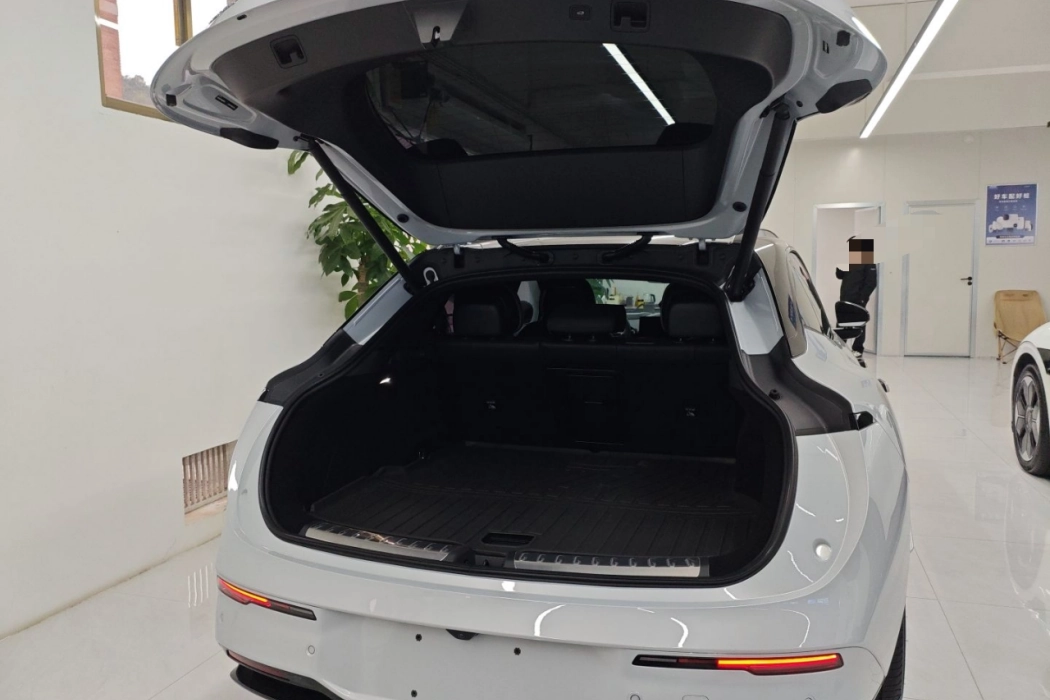 Фото машины 18