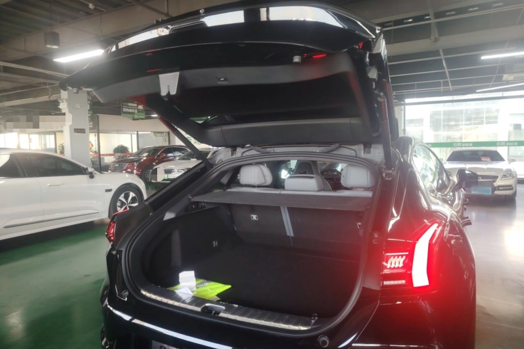 Фото машины 26