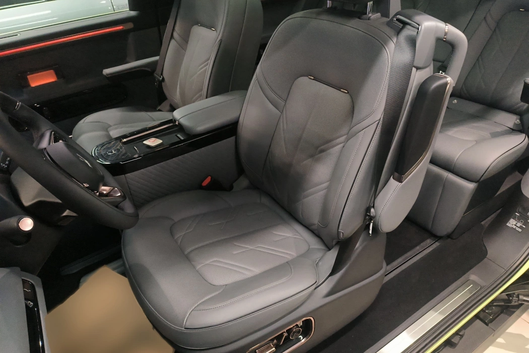 Фото машины 24