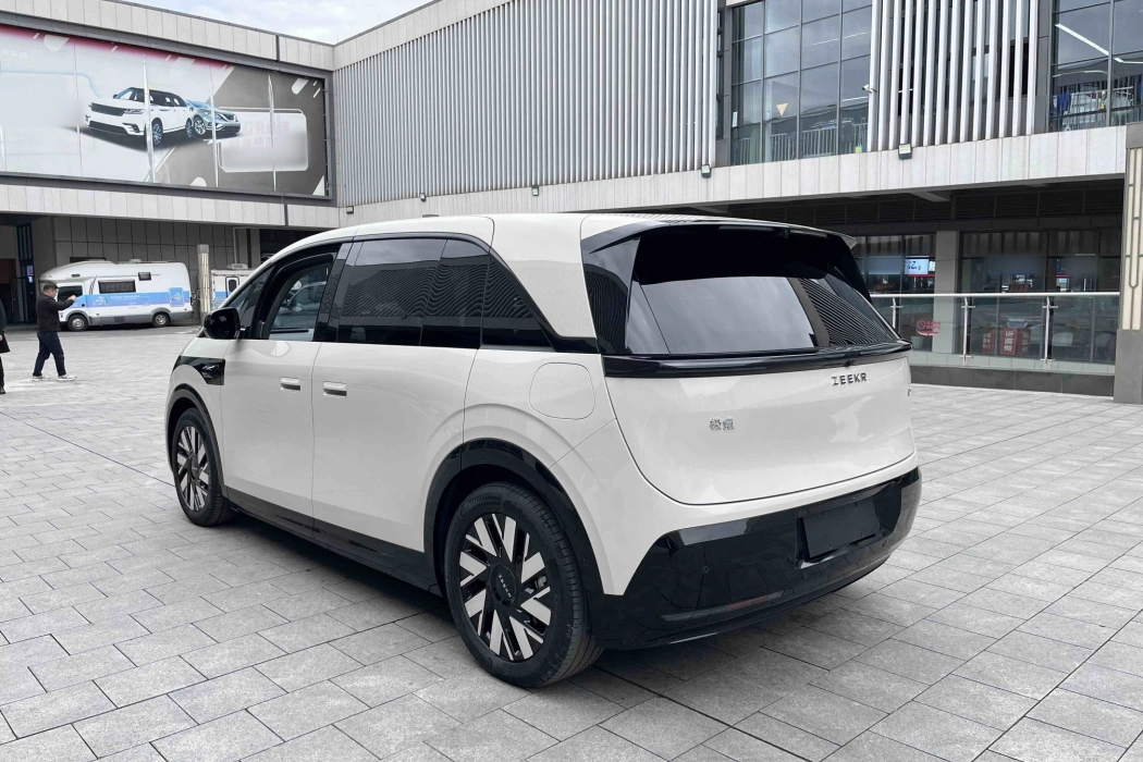 Фото машины 7