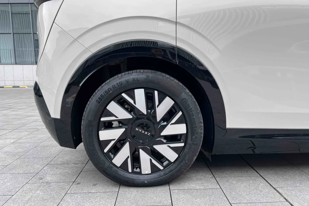 Фото машины 10