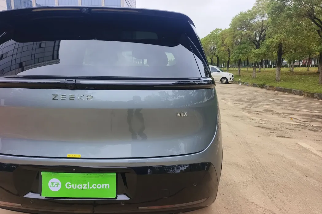 Фото машины 28