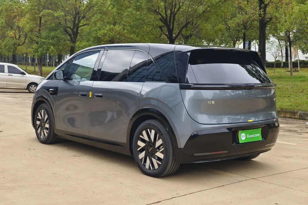 Фото машины 27