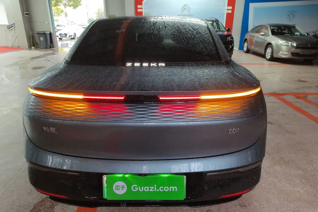 Фото машины 24