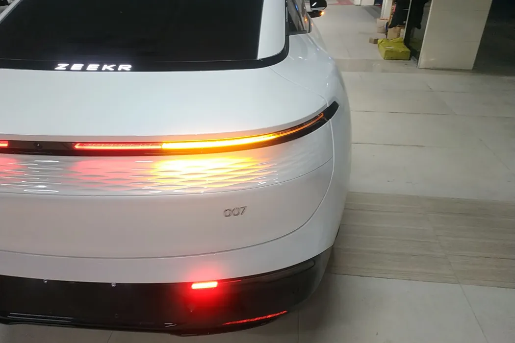 Фото машины 6