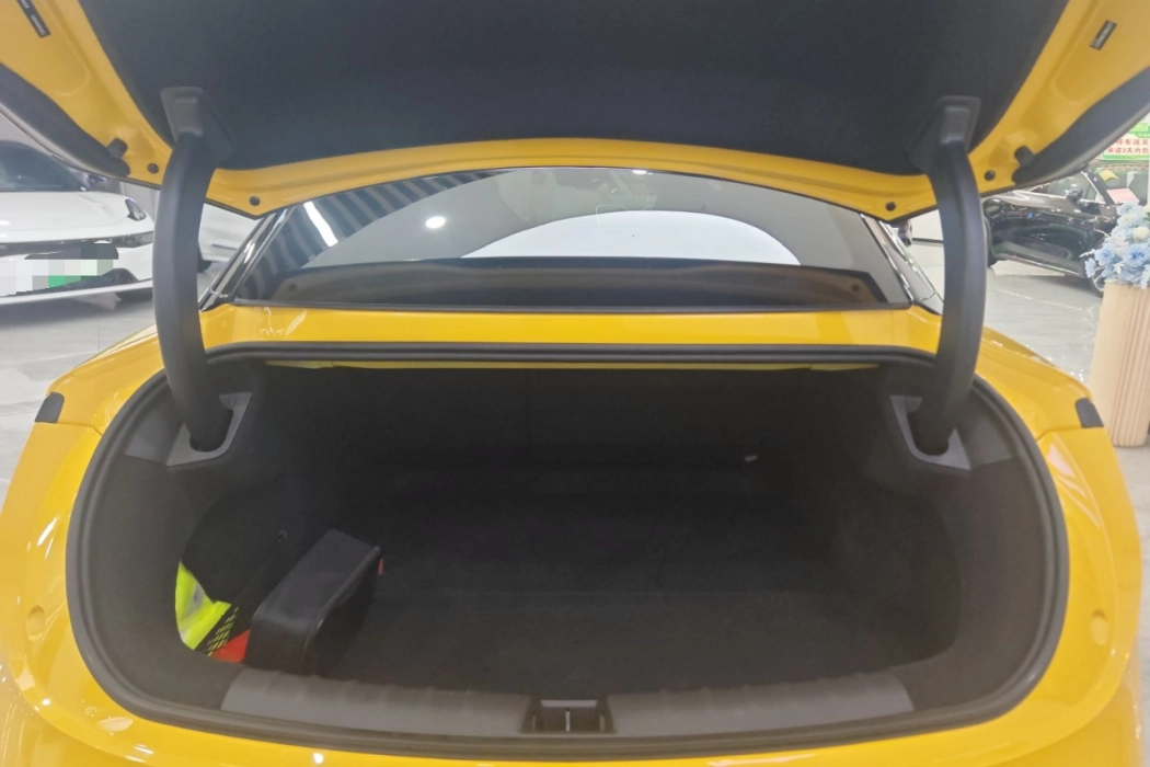 Фото машины 18