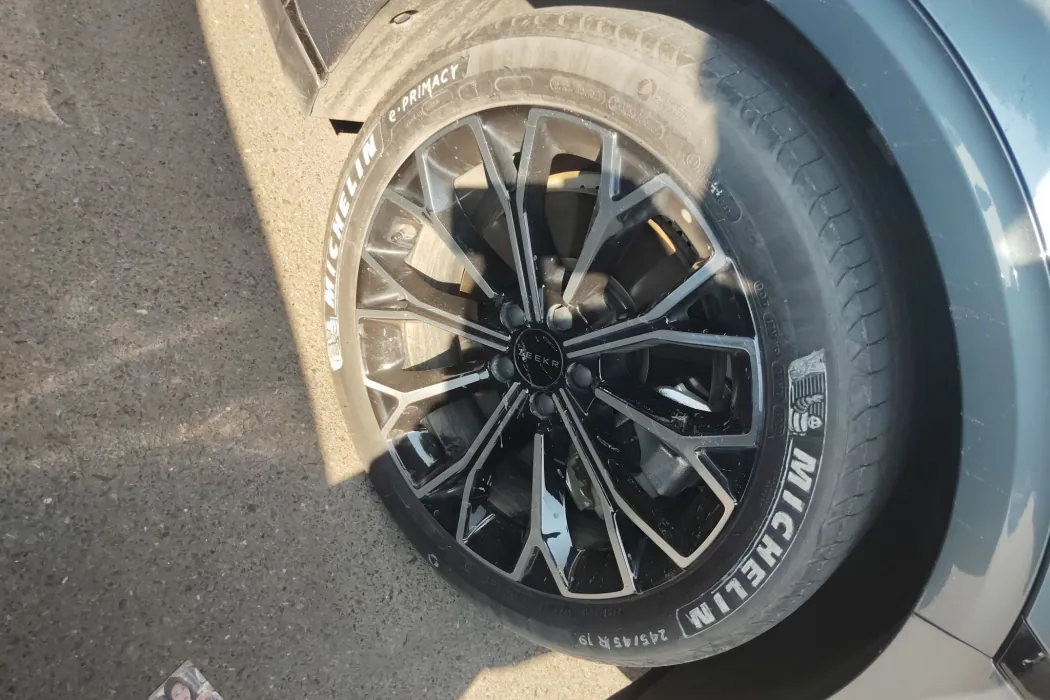 Extreme Krypton 007 2024 rear-drive smart driving version 75kWh