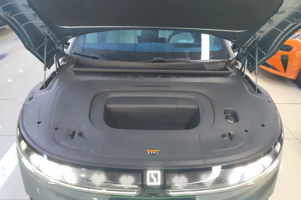 Фото машины 26