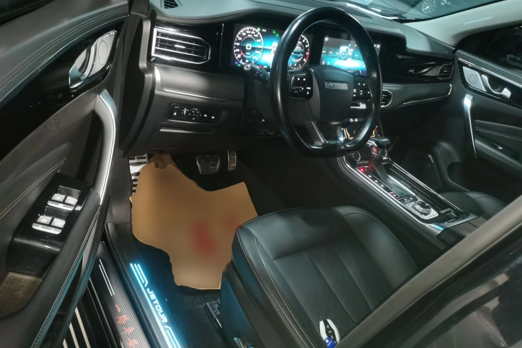 Jietu X90 2020 1.6T DCT Shadow Edition 5 Seats