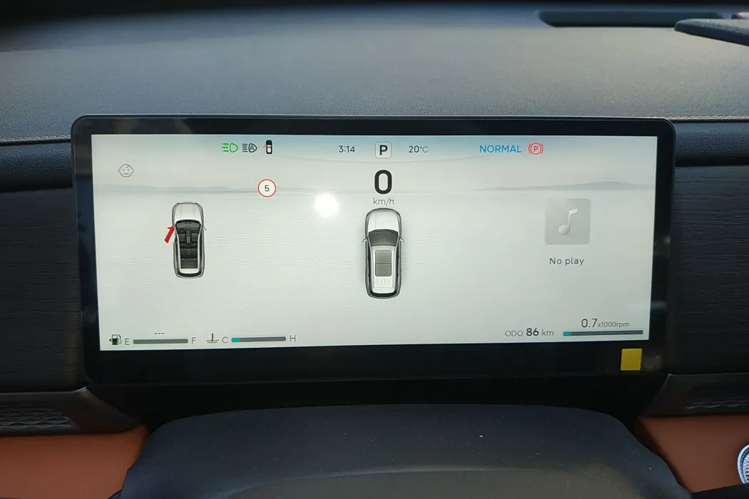 Jietu X70L 2026 model 1.5 TD dual clutch comfortable 5 seats