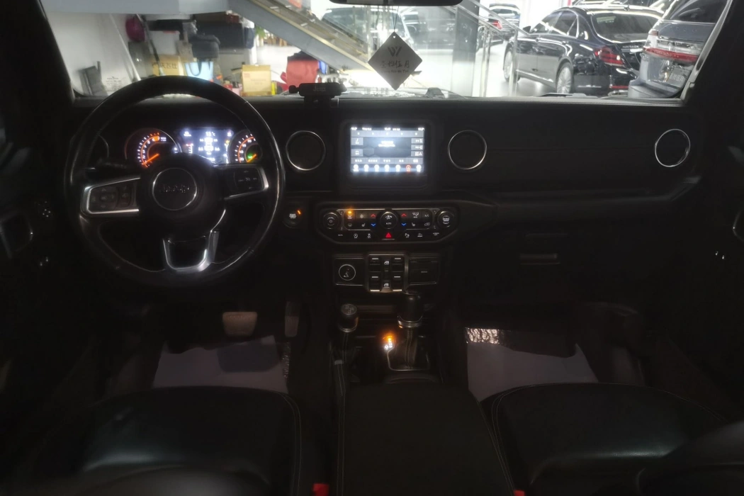 Фото машины 10