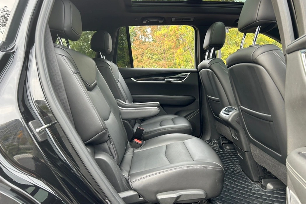 Cadillac XT6 2022 2.0T six-seater four-wheel drive luxury 120th anniversary Limited Edition