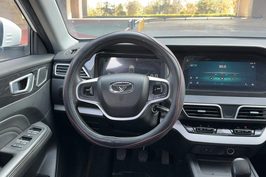 Фото машины 24