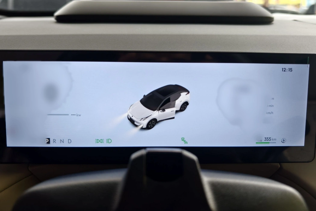 Lynk & Co Z20 2025 model 530km rear drive Max