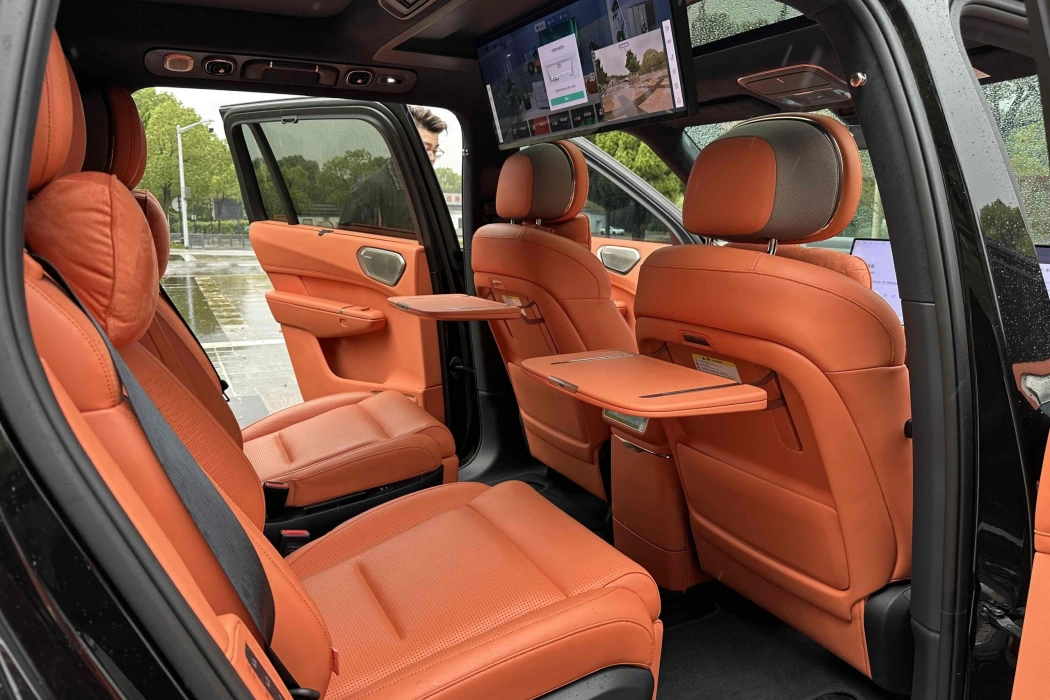 Lynk & Co 900 2025 model 1.5T Ultra