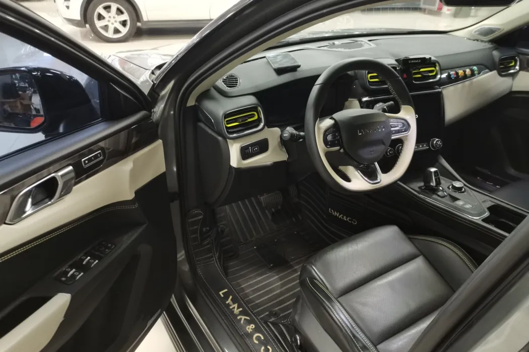 Фото машины