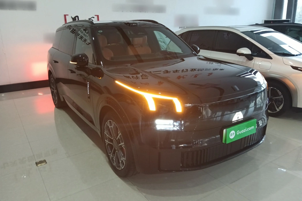 Lynk & Co 900 2025 model 1.5T Ultra