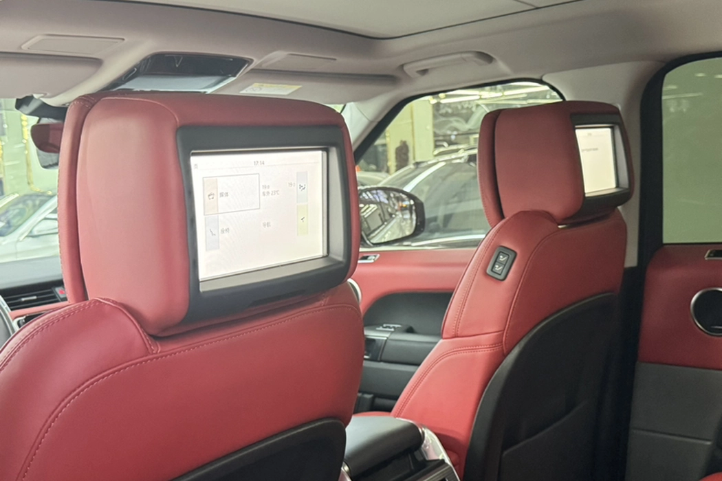 Land Rover Range Rover Sport Edition 2020 Model 3.0 L6 HSE DYNAMIC