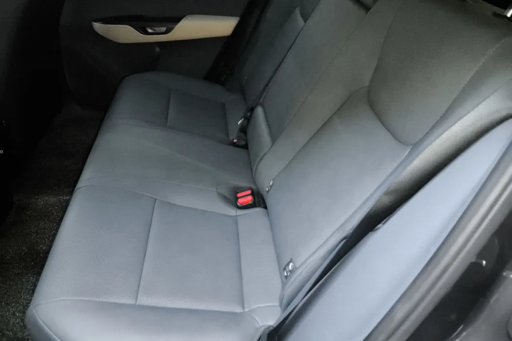 Lexus RZ 2023 450e four-wheel drive indulgent edition