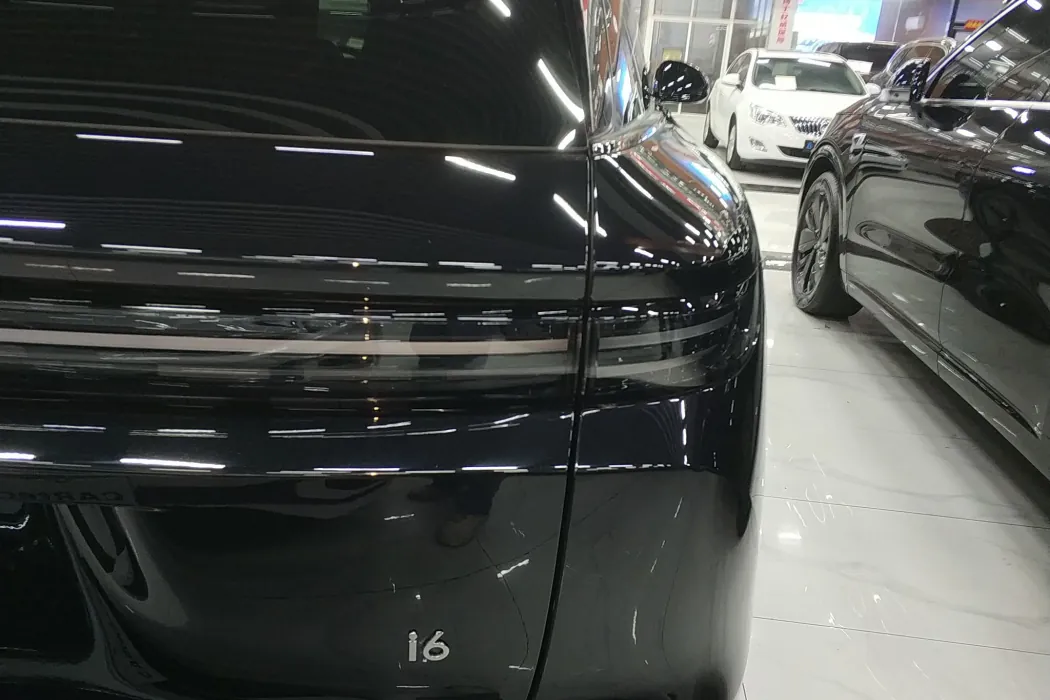 Ideal car Ideal i6 2025 two-wheel drive standard type