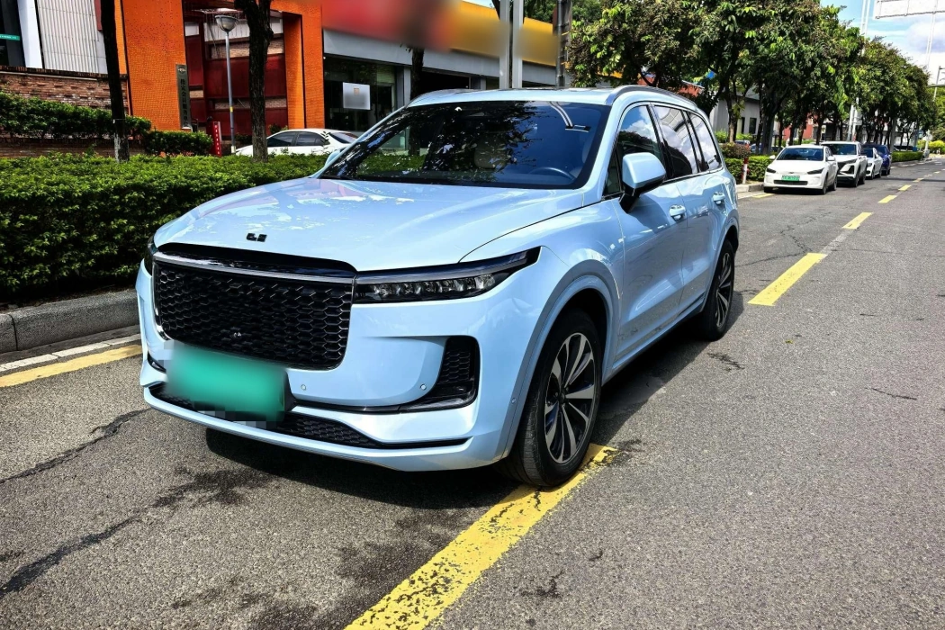 理想汽车 理想ONE 2021款 增程6座版