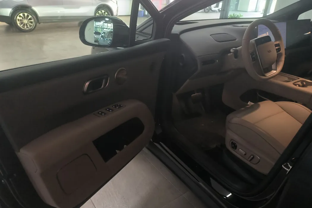 Фото машины 10