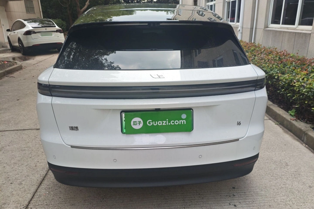 Фото машины 23