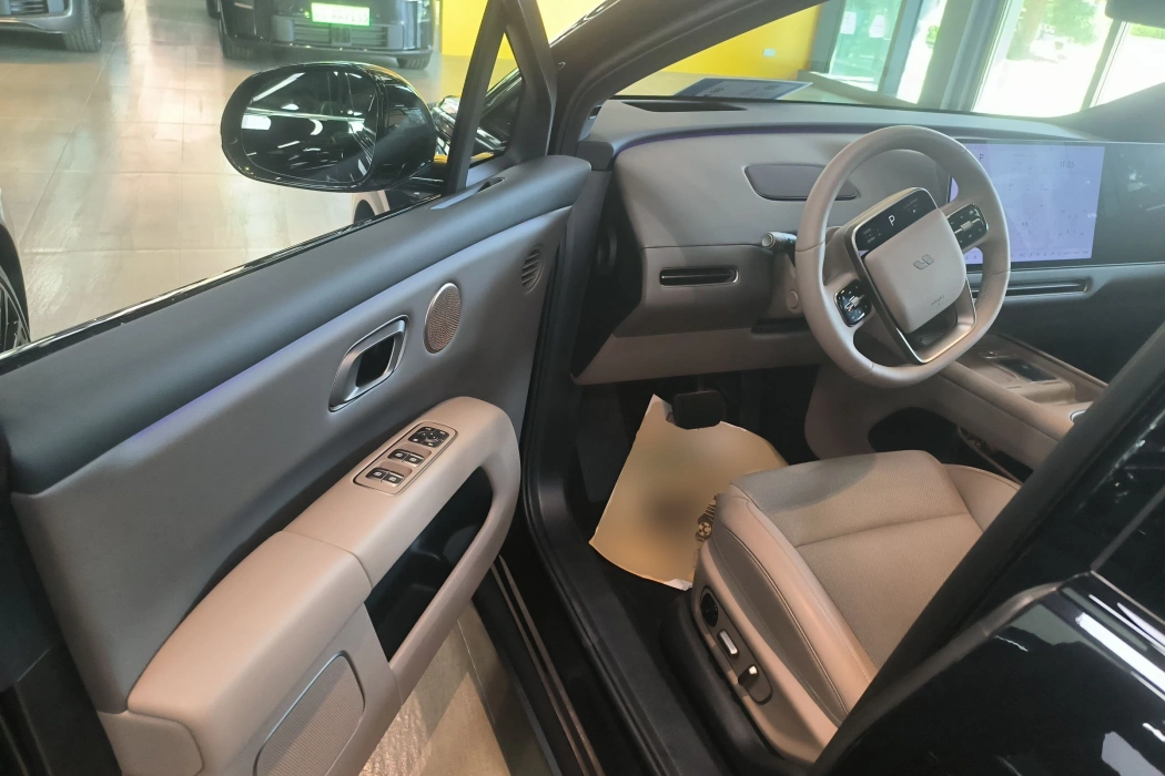 Фото машины 10