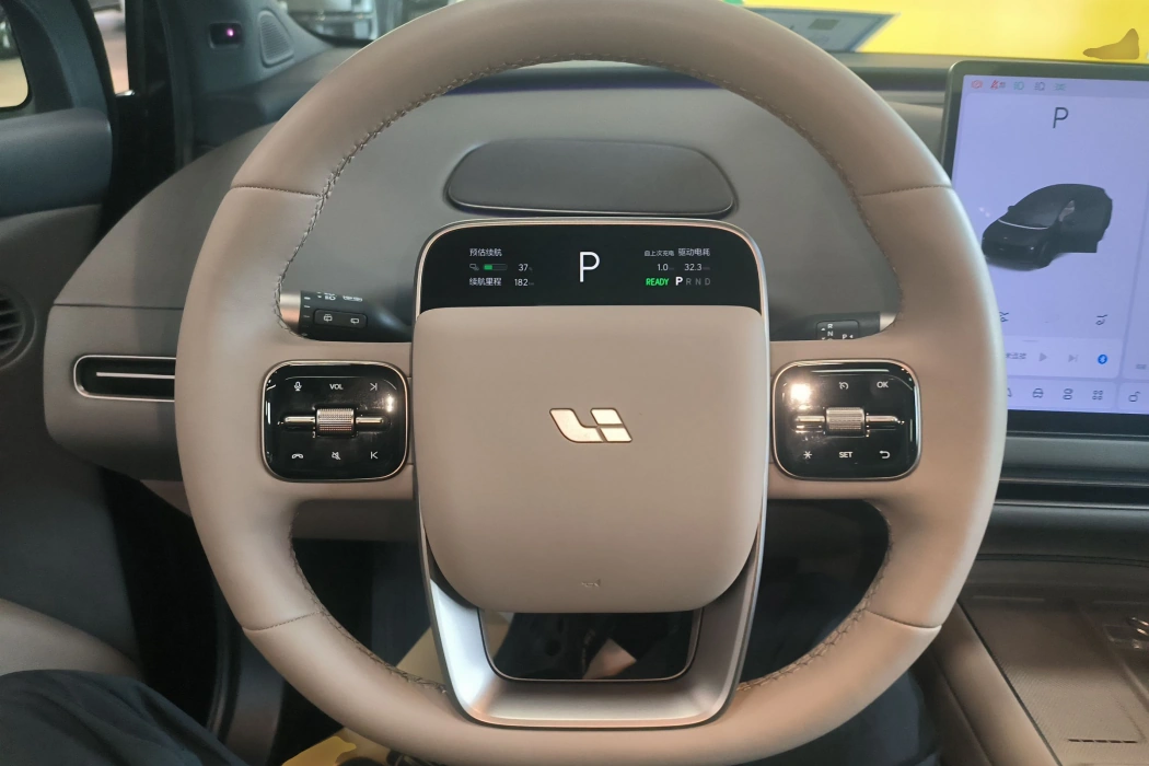 Фото машины 6