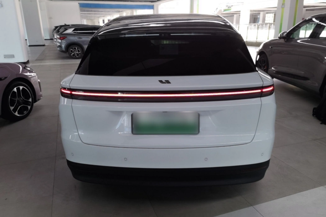 Фото машины 24