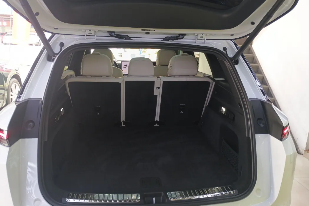 Ideal car Ideal L7 2023 Pro