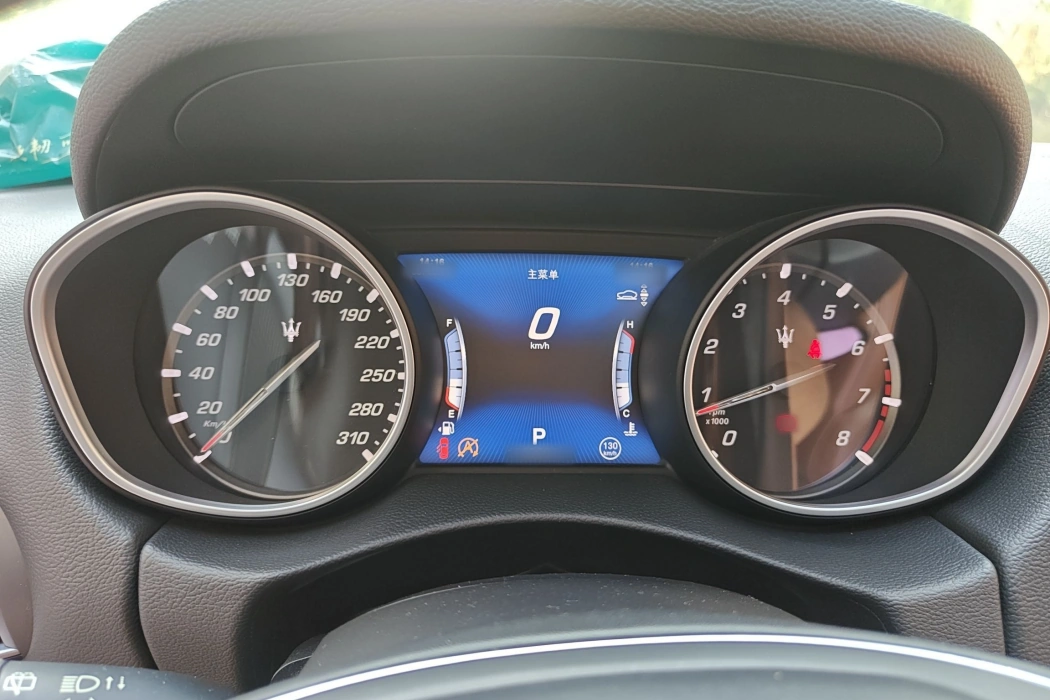 Фото машины 23