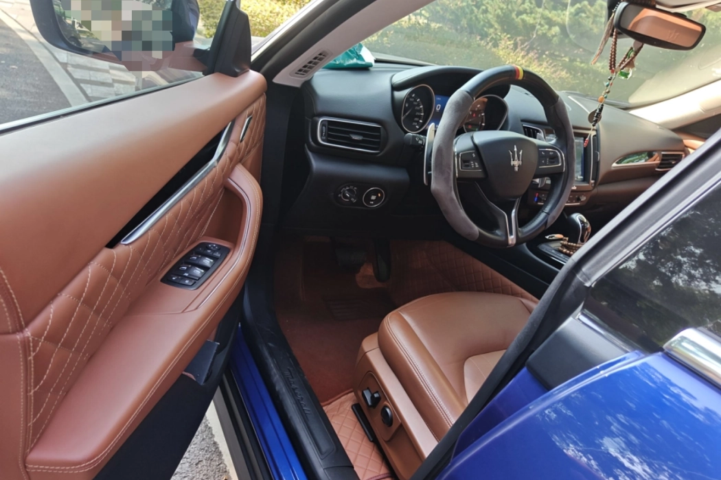 Фото машины 7