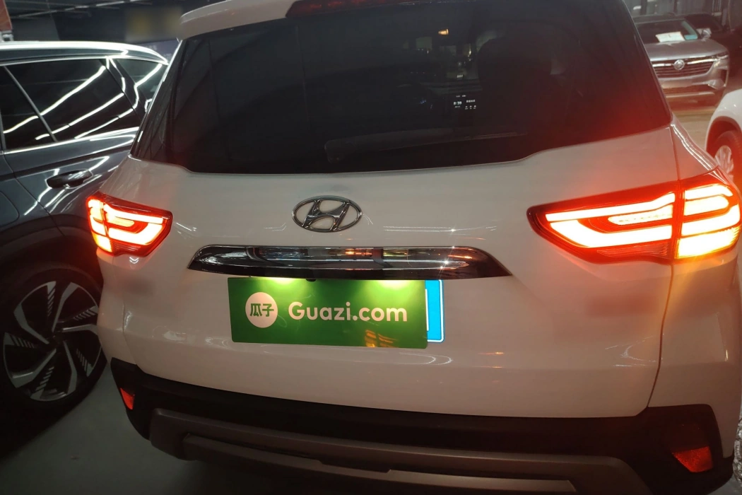 北京现代ix35 2018款 2.0L 自动两驱智勇·畅享版