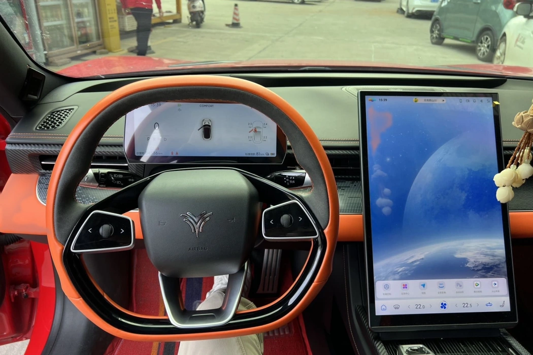 Фото машины