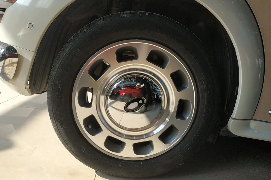 Фото машины 24