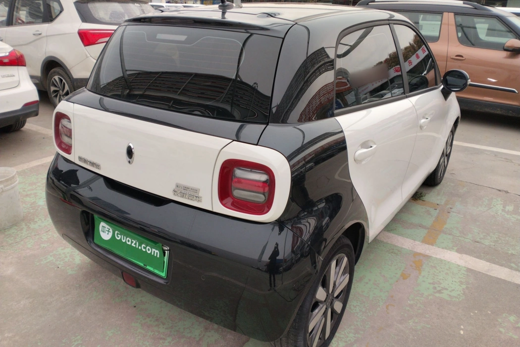 欧拉黑猫 2021款 351km 标准型