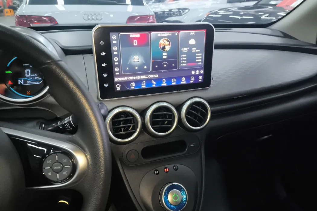 Фото машины 24