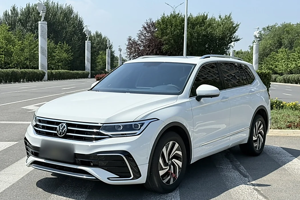 Volkswagen Tiguan L 2024 outstanding 330TSI automatic two-wheel drive R-Line Longyao version