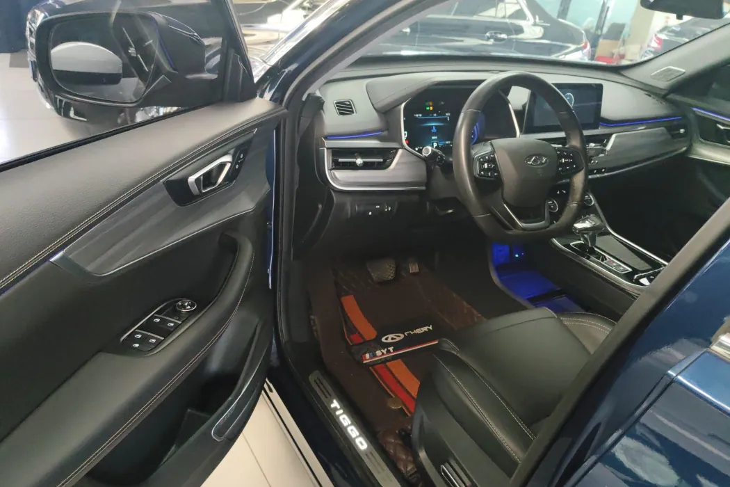 奇瑞 瑞虎8 2020款 改款 290TGDI 自动豪华版