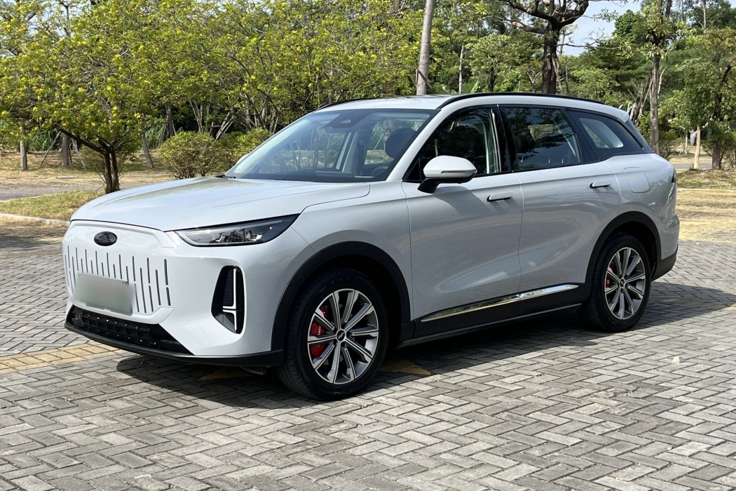 Chery Fengyun T9 2024 120 long battery life version comfortable 5-seater ternary lithium