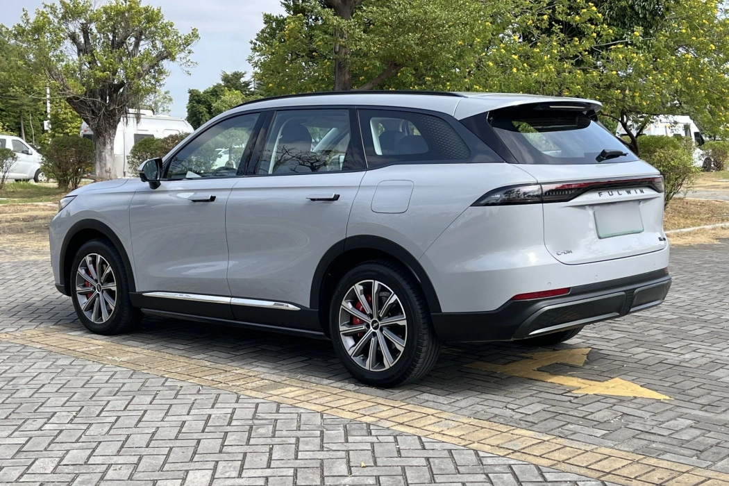 Фото машины 32