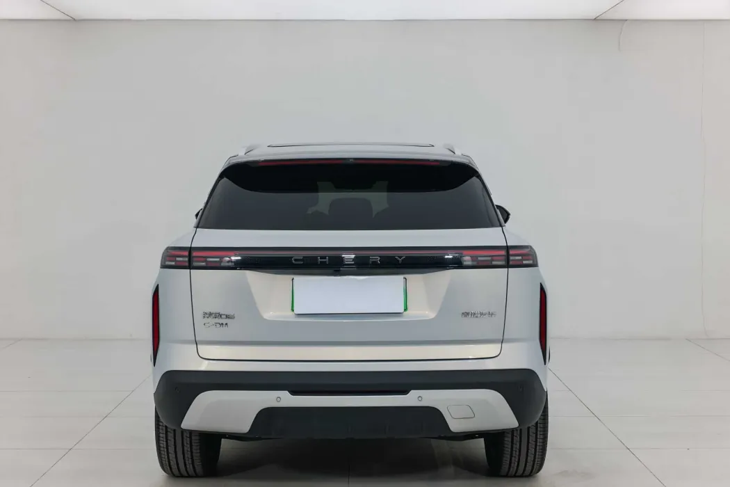 Chery Discovery 06 C-DM 2024 Luxury Model