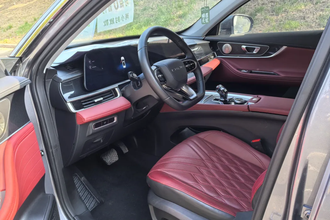 奇瑞 瑞虎7 PLUS 2023款 冠军版 1.5TGDI DCT尊贵型