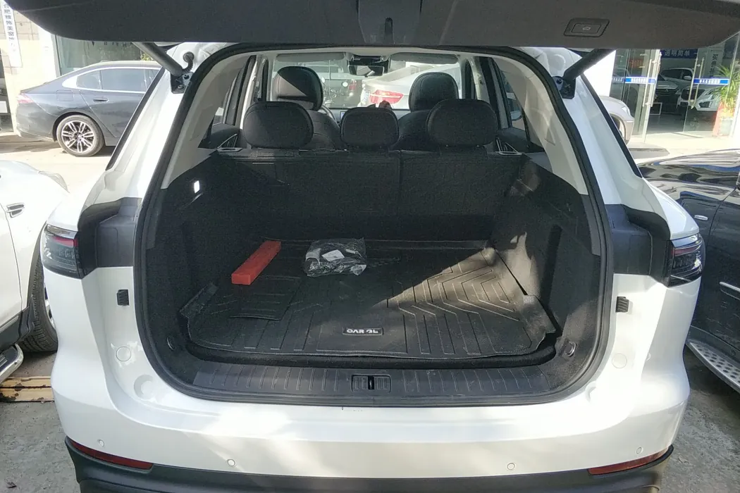 Chery Fengyun T9 2024 120 long battery life version comfortable 5-seater ternary lithium