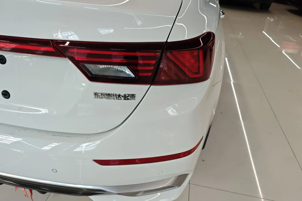 Фото машины 24