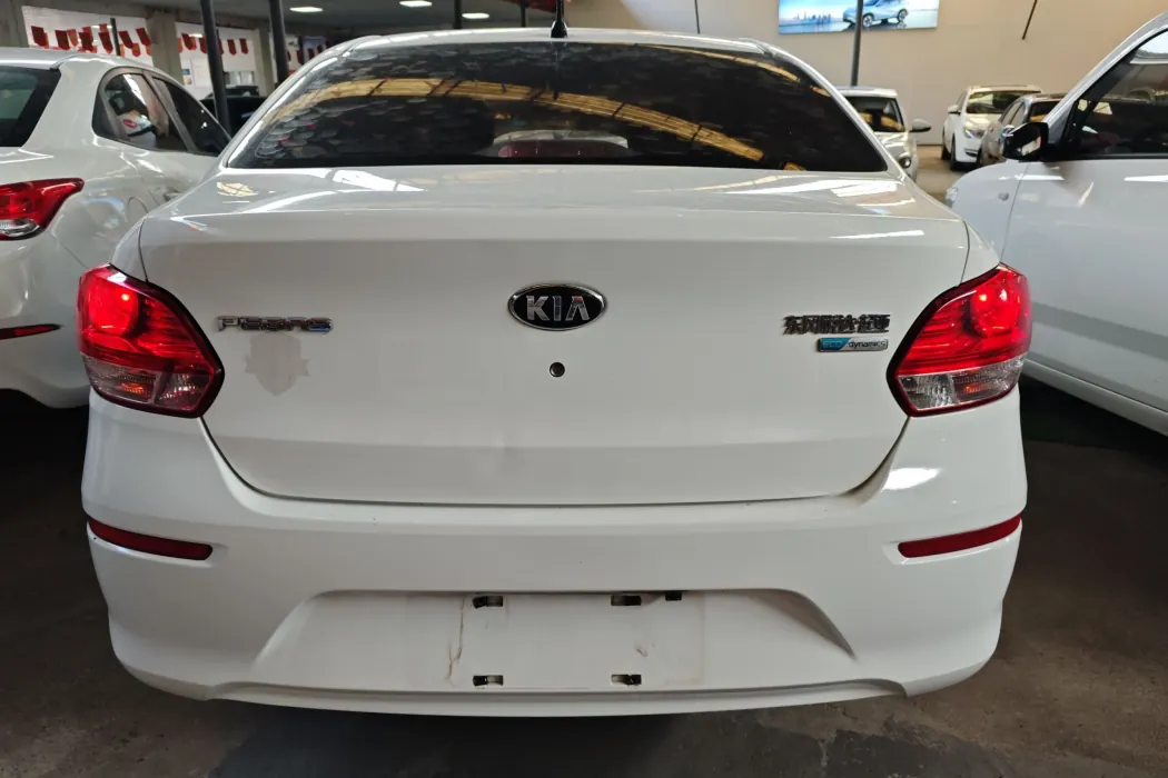 起亚 焕驰 2017款 1.4L 手动时尚版Smart