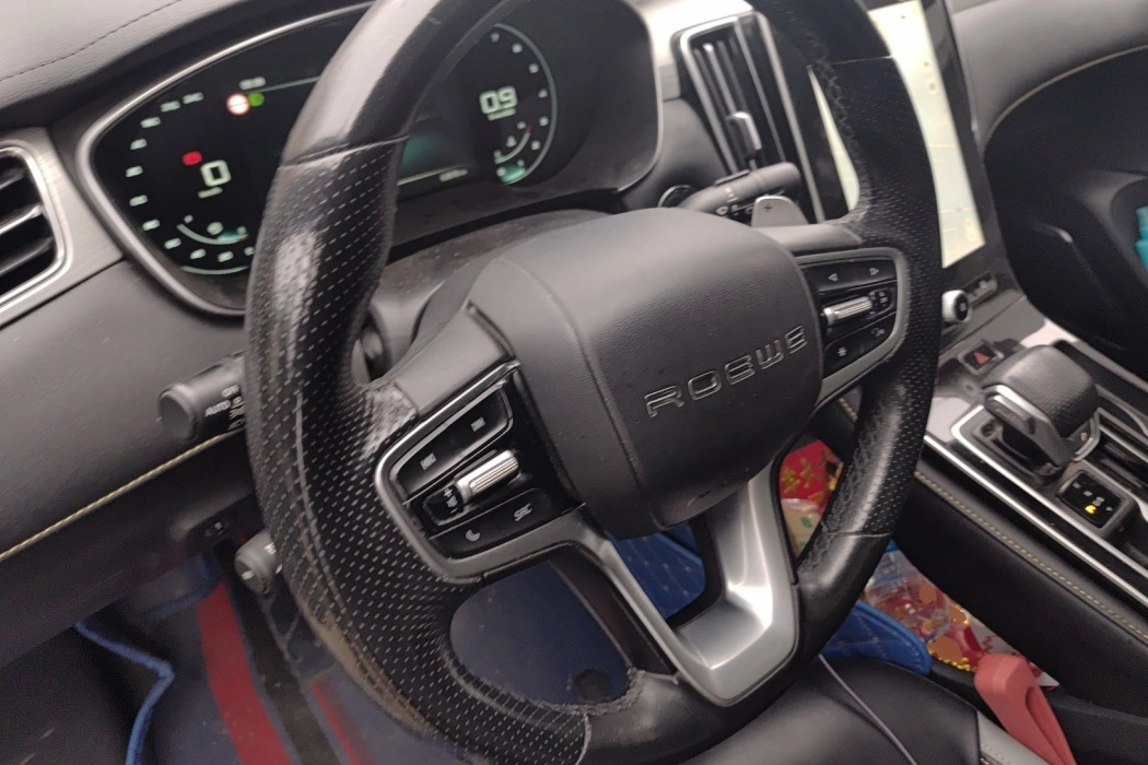 Roewe i6 MAX 2020 300TGI Automatic Cool Canopy Smart Driving Supreme Edition