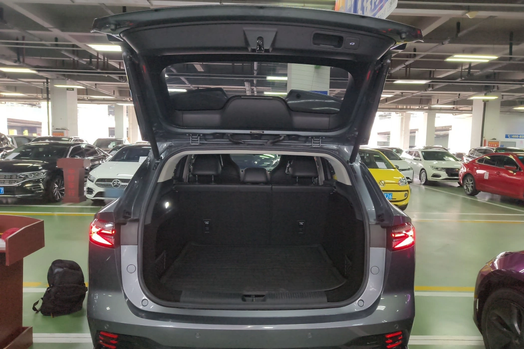 Roewe RX5 New Energy 2023 eRX5 Super Hybrid Premium Edition